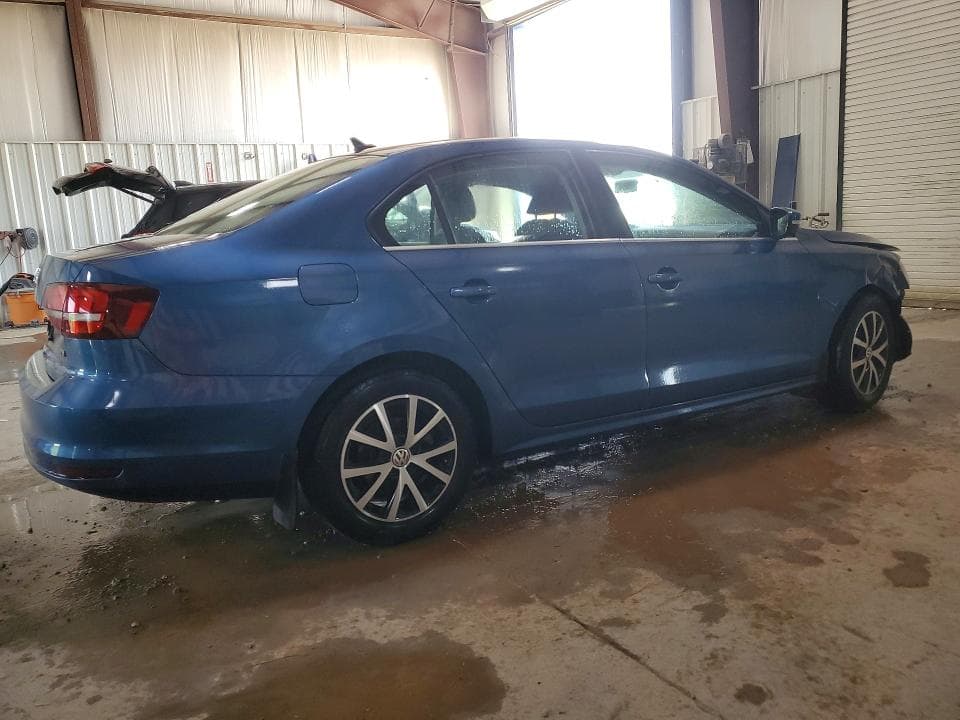2017 VOLKSWAGEN JETTA SE 3