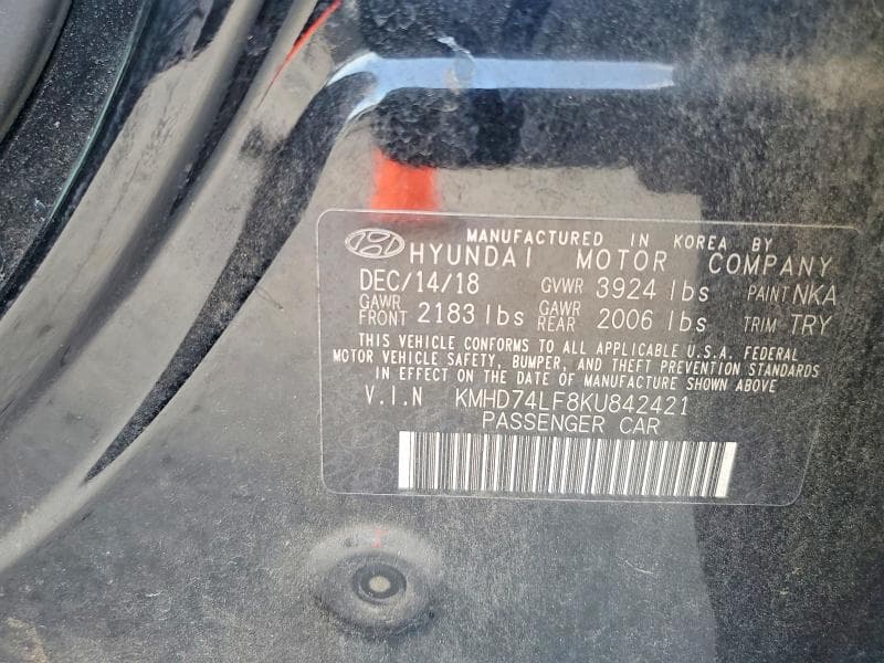 2019 HYUNDAI ELANTRA SE 12