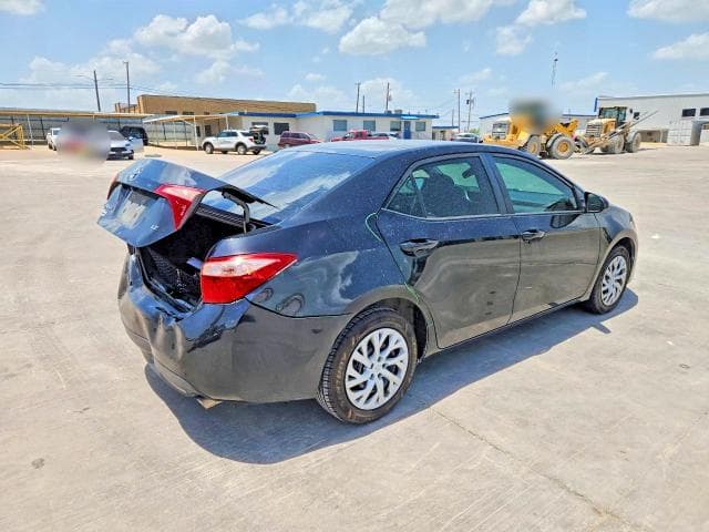 2019 TOYOTA COROLLA LE 3