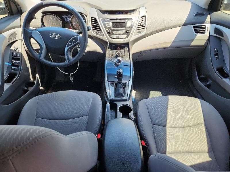 2016 HYUNDAI ELANTRA SE 8