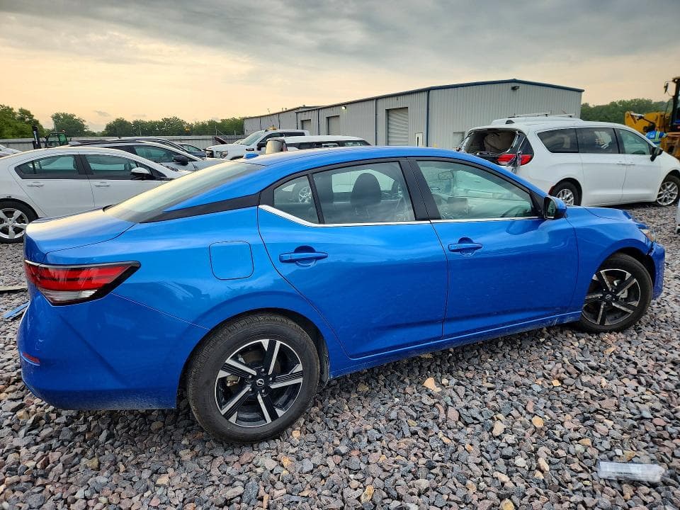 2025 NISSAN SENTRA SV 3