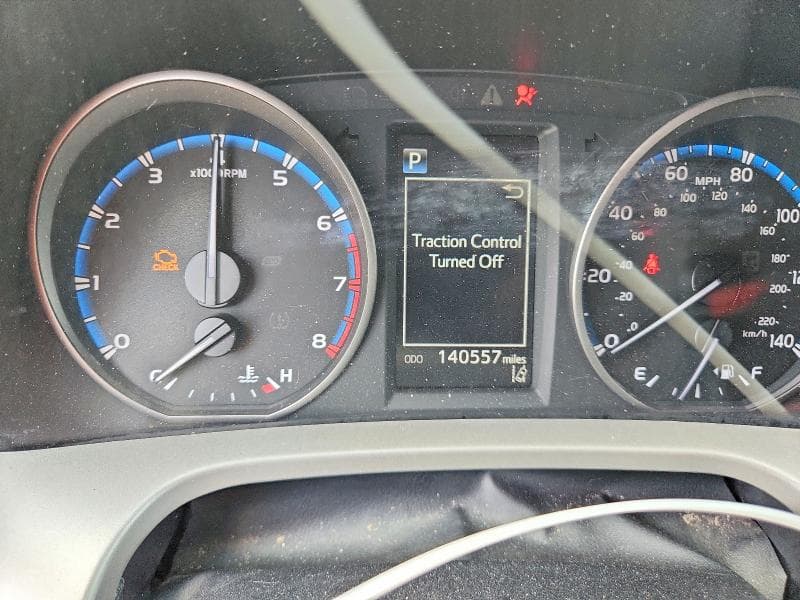 2018 TOYOTA RAV4 LE 9