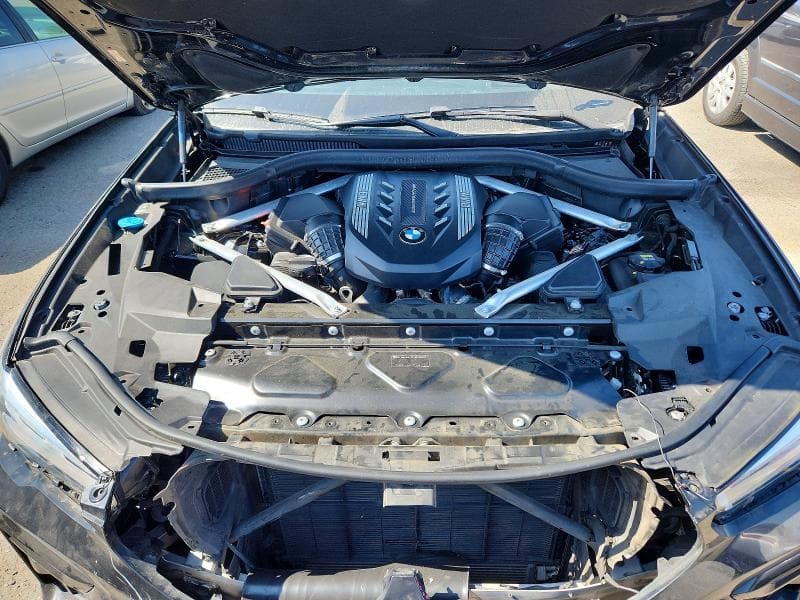 2020 BMW X6 M50I 11