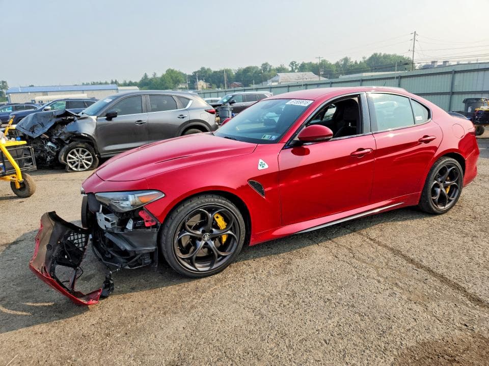 2018 ALFA ROMEO GIULIA QUADRIFOGLIO