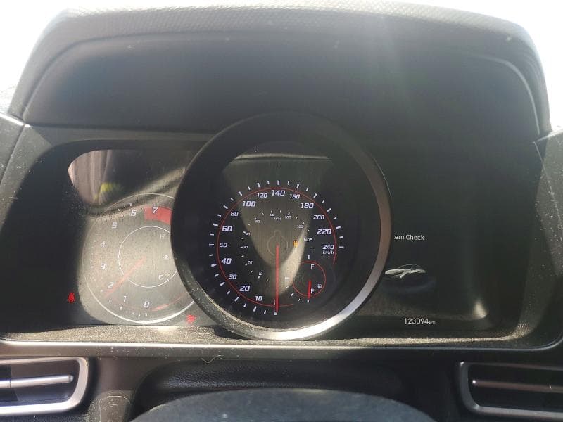 2021 HYUNDAI ELANTRA SEL 9