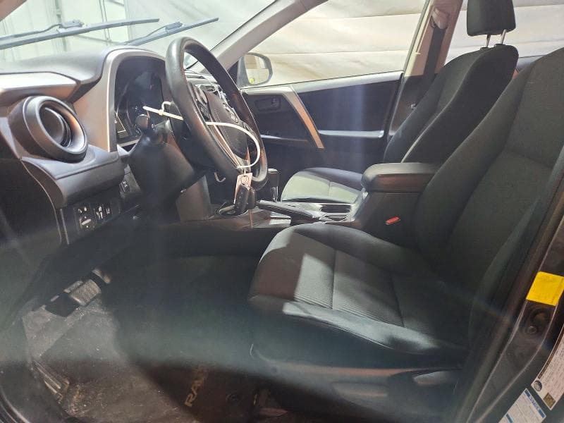 2017 TOYOTA RAV4 LE 7