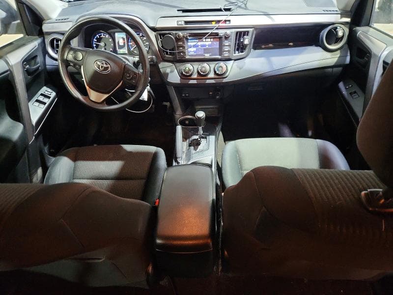 2017 TOYOTA RAV4 LE 8