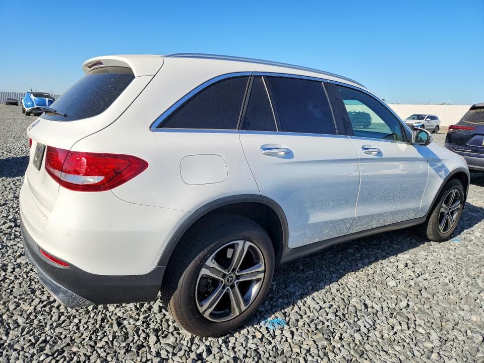2018 MERCEDES-BENZ GLC 300 300 3