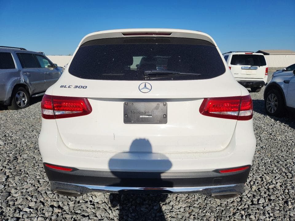 2018 MERCEDES-BENZ GLC 300 300 6