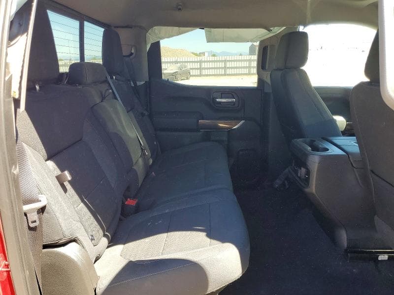 2019 CHEVROLET SILVERADO K1500 RST 10