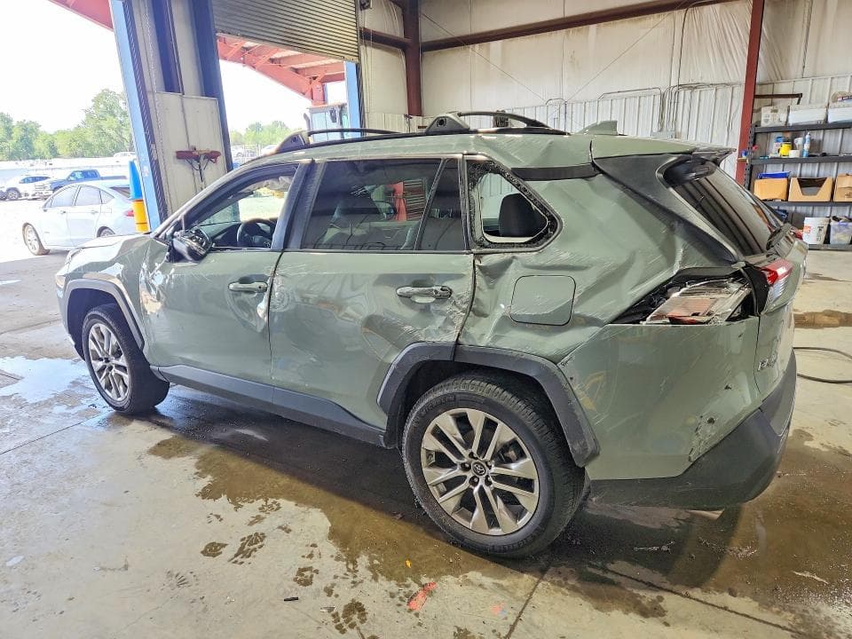 2019 TOYOTA RAV4 XLE PREMIUM 2
