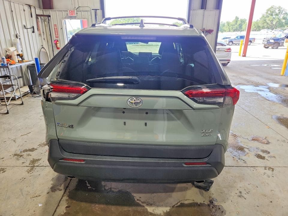 2019 TOYOTA RAV4 XLE PREMIUM 6