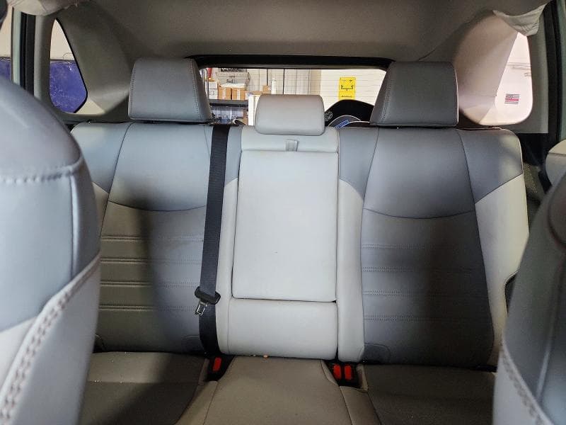 2019 TOYOTA RAV4 XLE PREMIUM 10