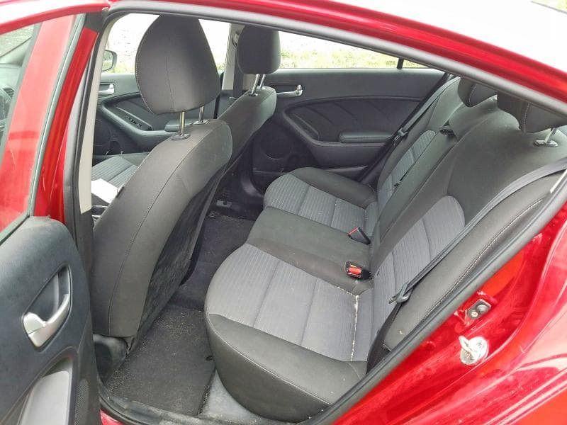 2017 KIA FORTE LX 10