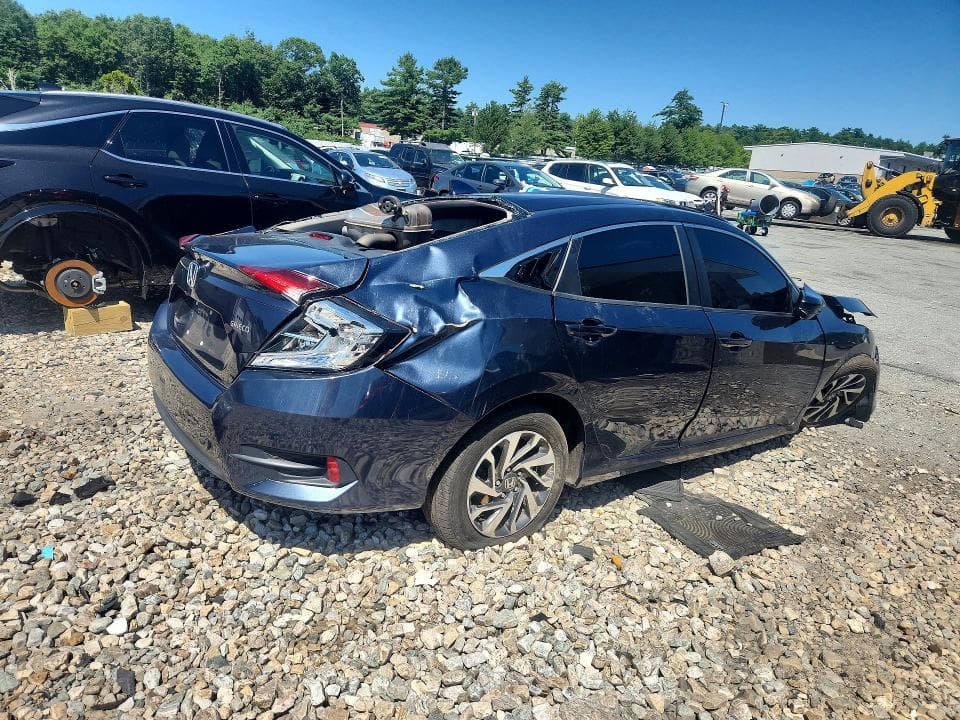 2017 HONDA CIVIC EX 3