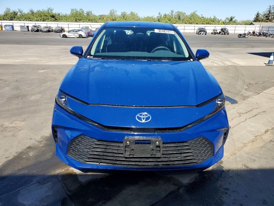 2026 TOYOTA CAMRY LE 5