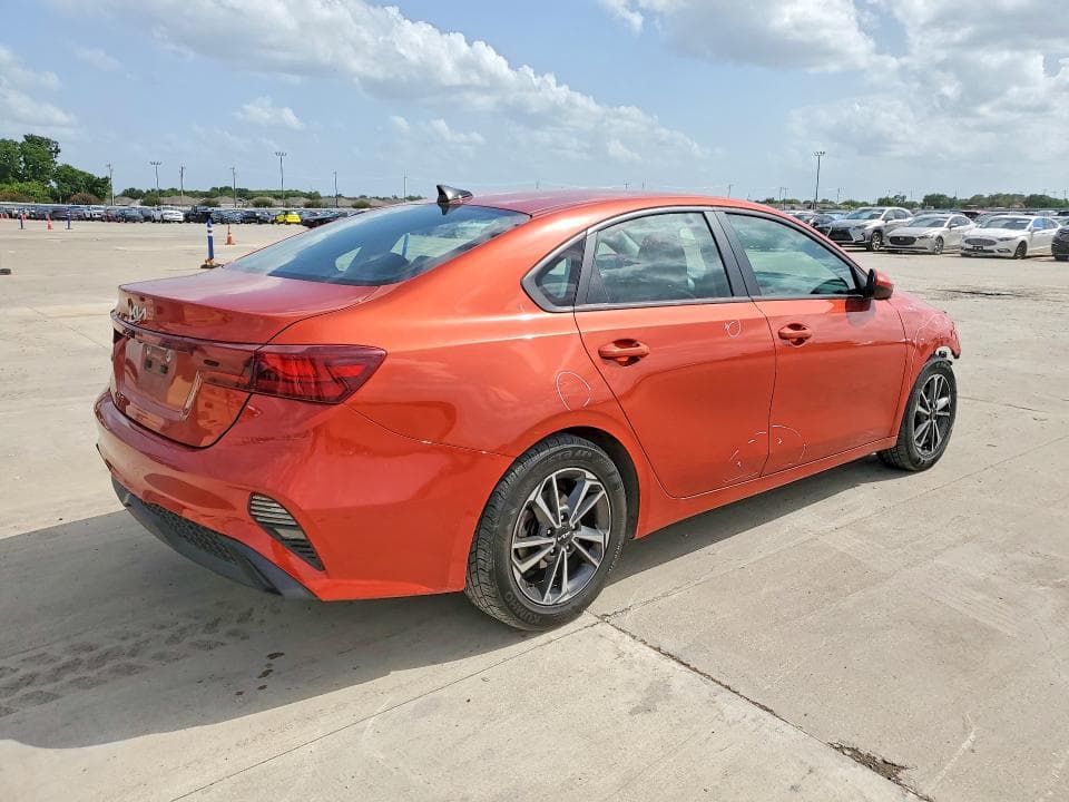 2023 KIA FORTE LXS 3