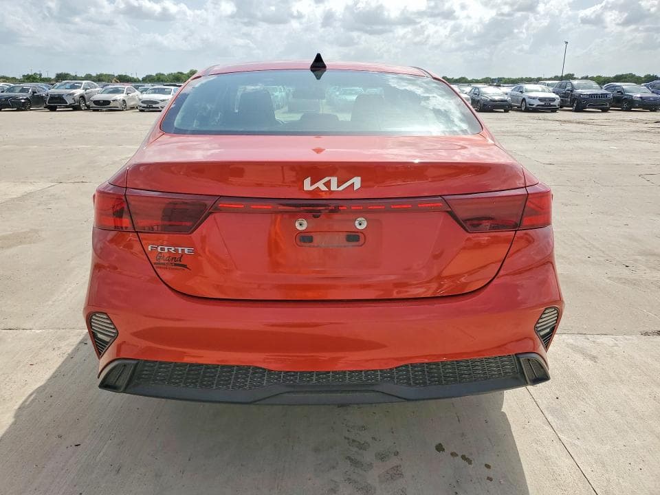 2023 KIA FORTE LXS 6