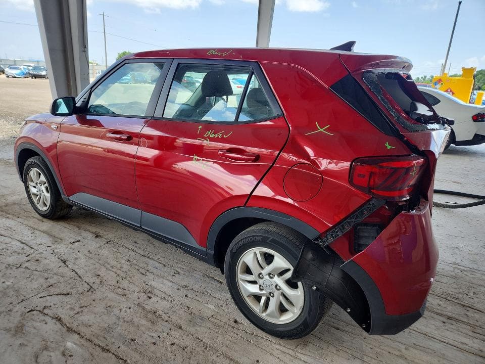 2021 HYUNDAI VENUE SE 2