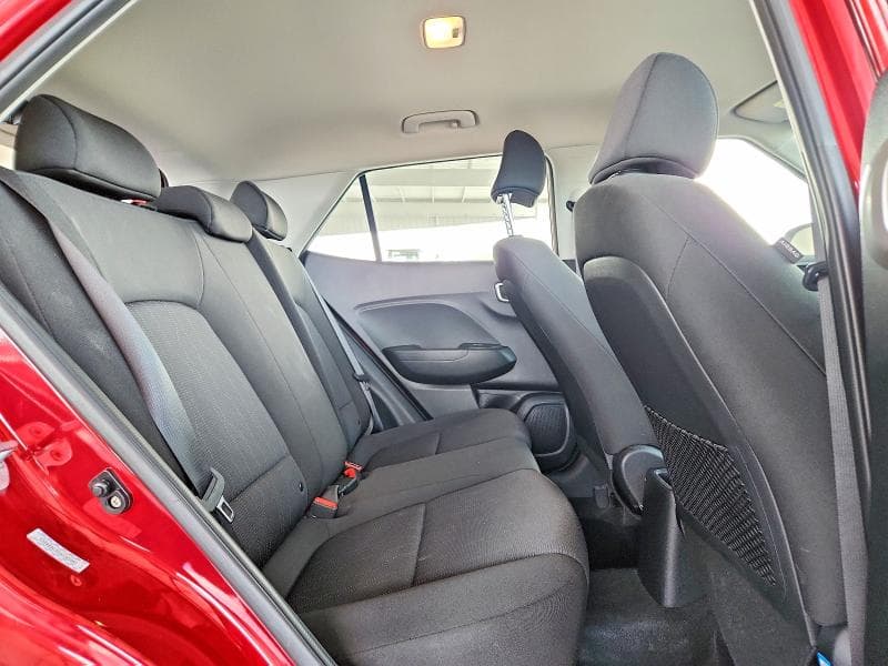 2021 HYUNDAI VENUE SE 11