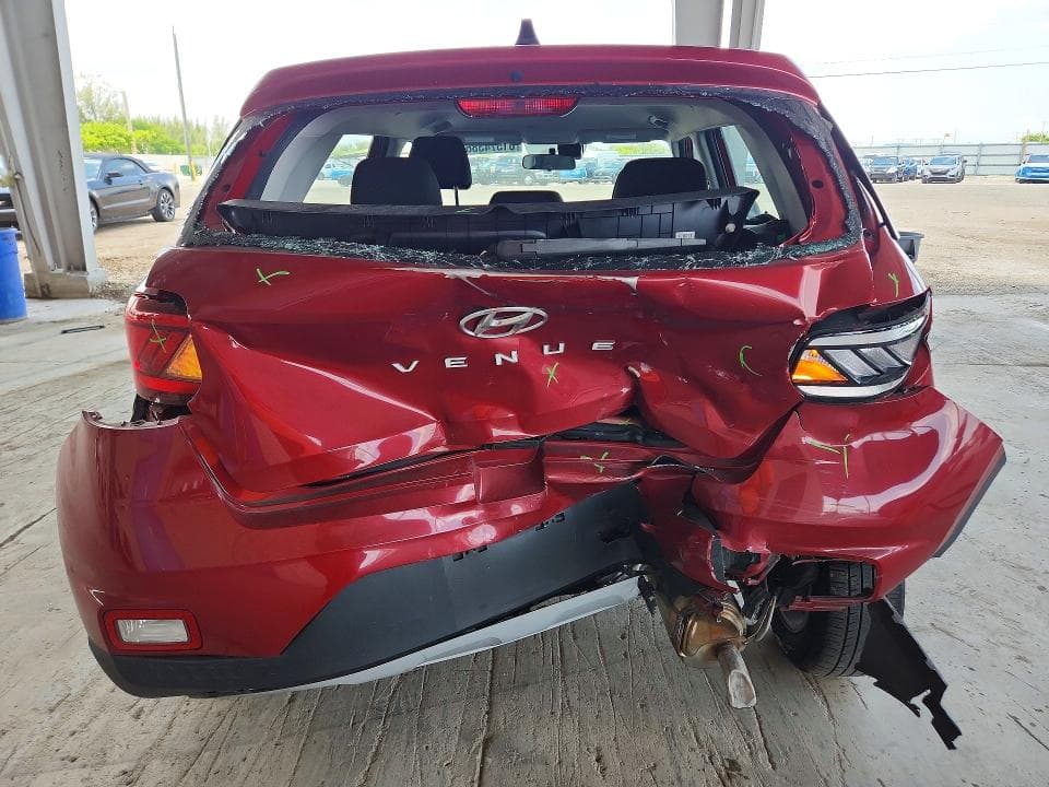 2021 HYUNDAI VENUE SE 6