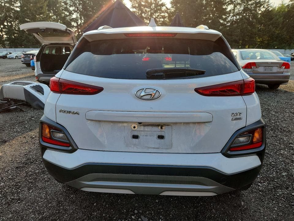 2021 HYUNDAI KONA NIGHT 6