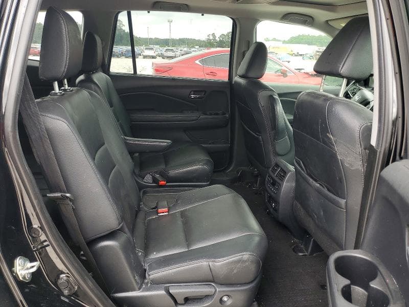 2019 HONDA PILOT TOURING 11