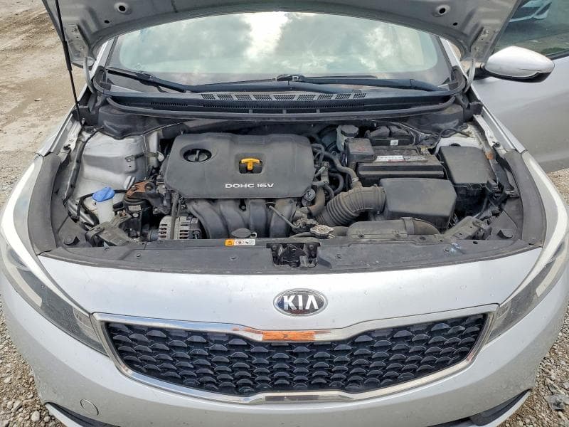 2017 KIA FORTE LX 11