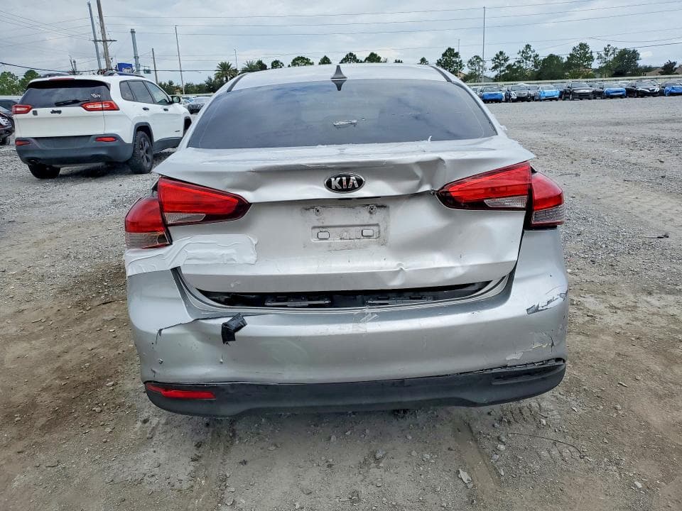 2017 KIA FORTE LX 6