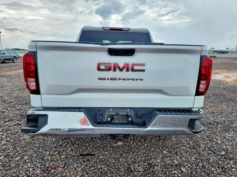 2024 GMC 1500 6