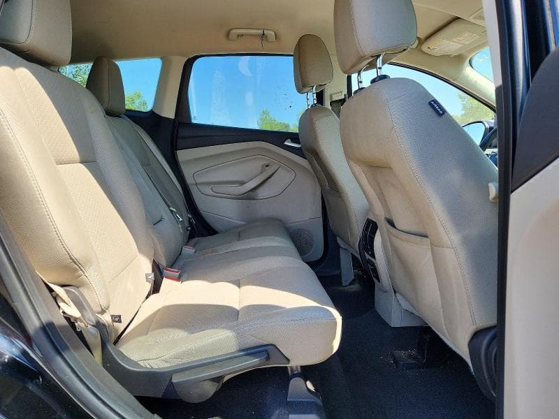2017 FORD ESCAPE SE 11