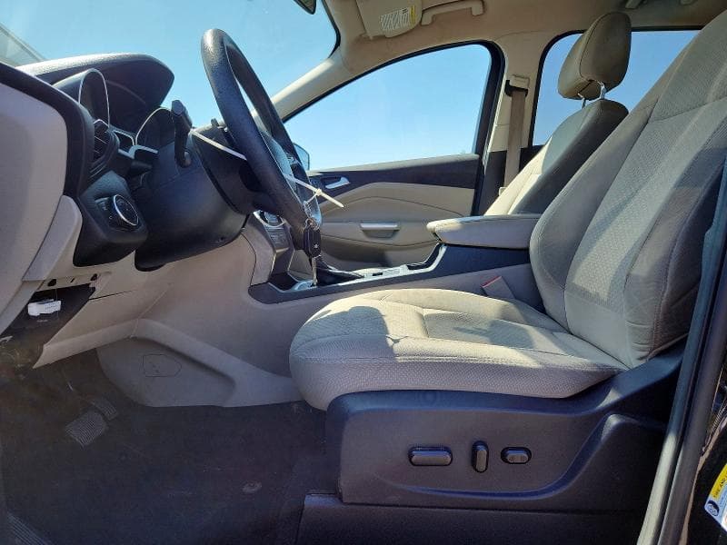 2017 FORD ESCAPE SE 7