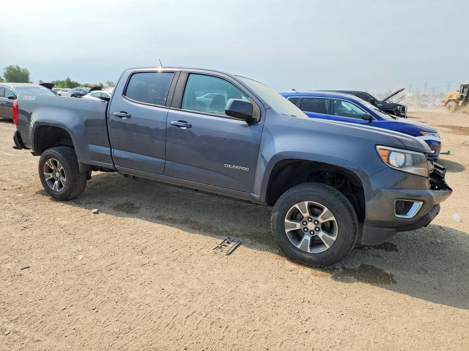 2017 CHEVROLET COLORADO Z71 4