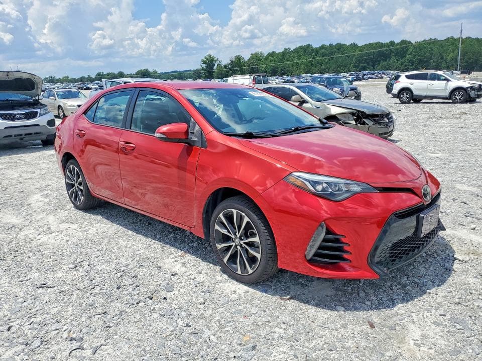 2017 TOYOTA COROLLA SE 4