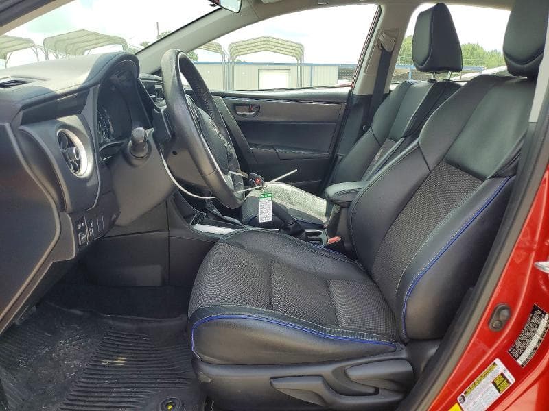 2017 TOYOTA COROLLA SE 7