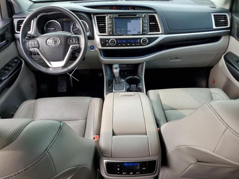 2019 TOYOTA HIGHLANDER HYBRID LIMITED 8