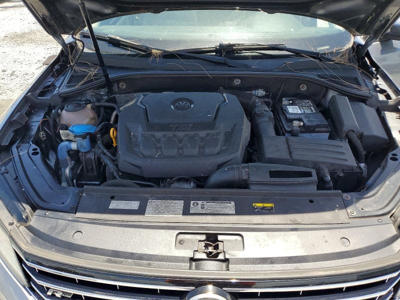 2018 VOLKSWAGEN PASSAT S/R-LINE S/R-LINE 11