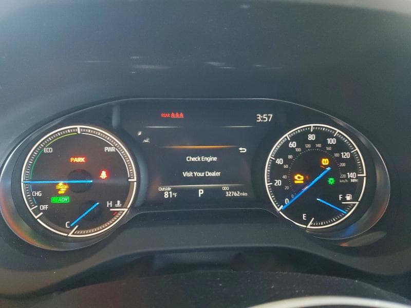 2024 TOYOTA VENZA LE 9