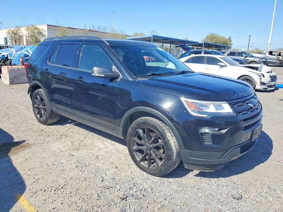 2018 FORD EXPLORER XLT 4