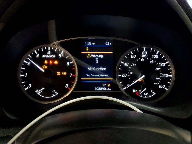 2019 NISSAN SENTRA SV 9