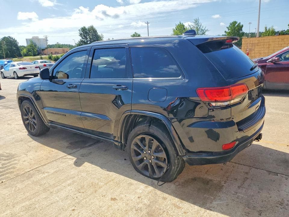 2017 JEEP GRAND CHEROKEE LAREDO 2