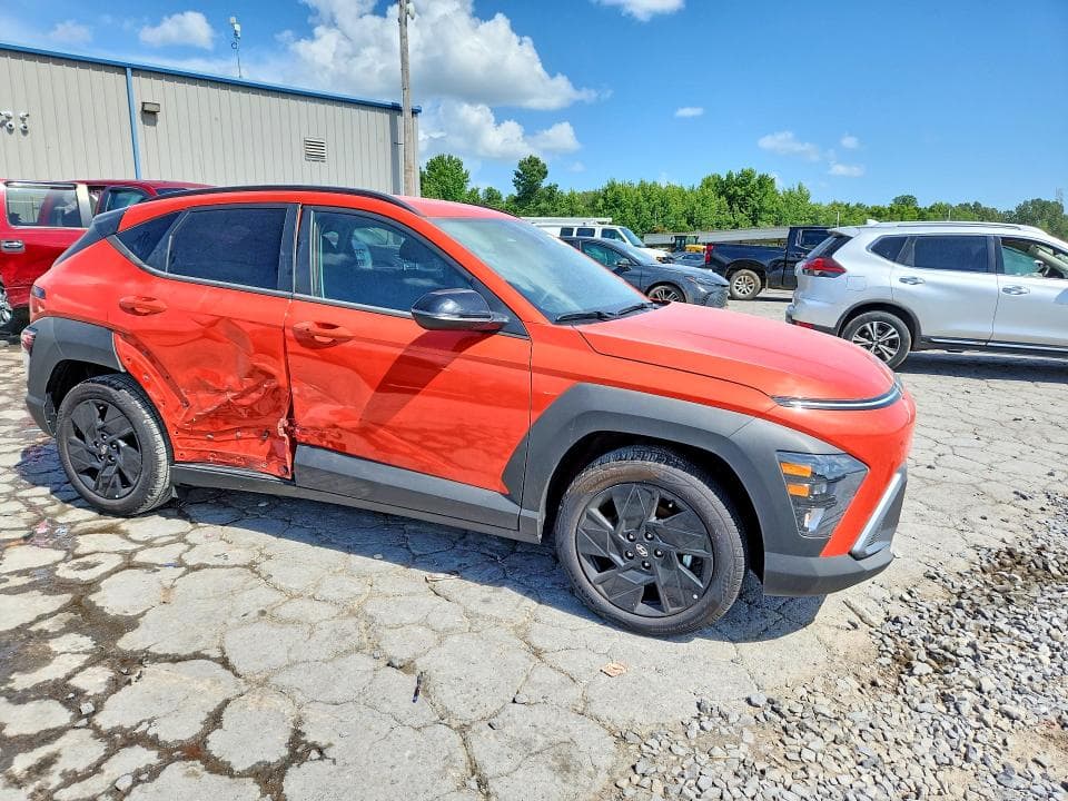 2026 HYUNDAI KONA SEL SPORT 4