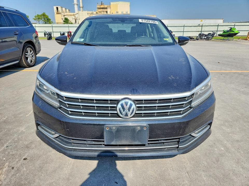 2018 VOLKSWAGEN PASSAT SE SE 5