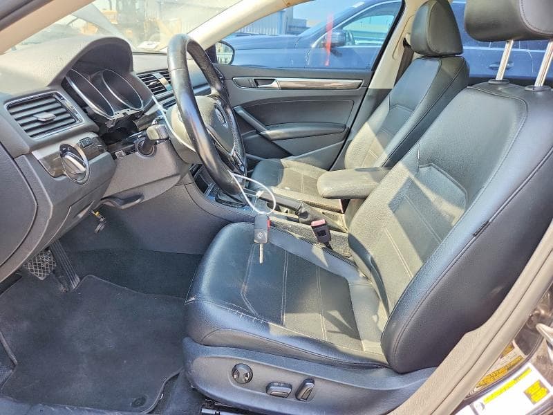 2018 VOLKSWAGEN PASSAT SE SE 7
