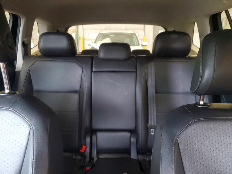 2018 VOLKSWAGEN TIGUAN SE/SEL 10