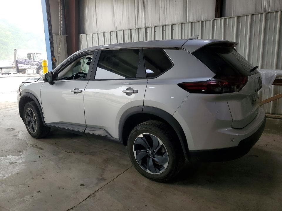 2025 NISSAN ROGUE SV 2