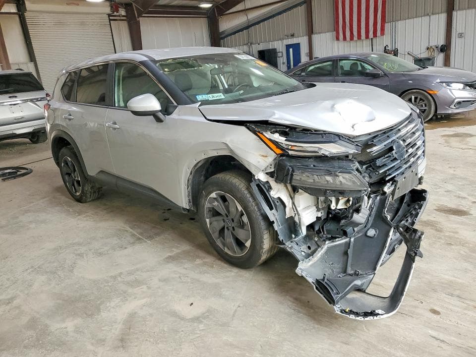 2025 NISSAN ROGUE SV 4