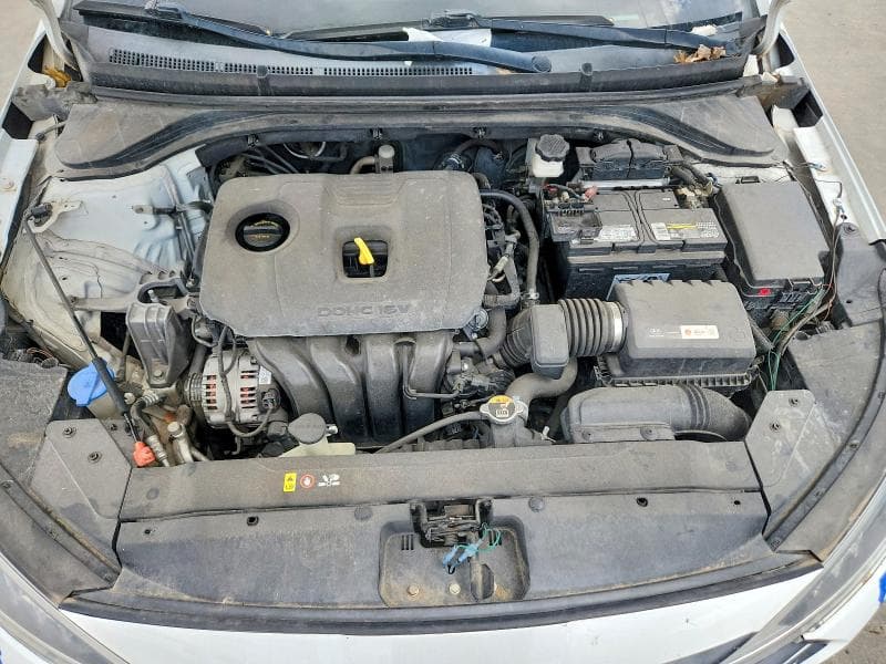 2019 HYUNDAI ELANTRA SEL 11