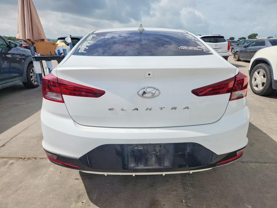 2019 HYUNDAI ELANTRA SEL 6