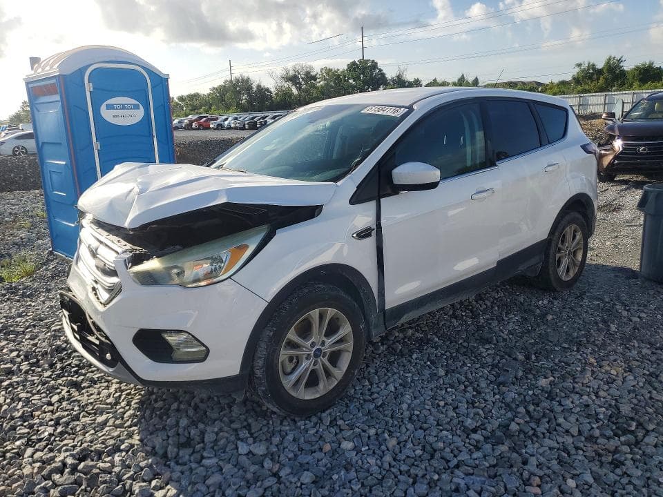 2017 FORD ESCAPE SE - 1